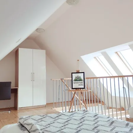 Wallas * بوويتش