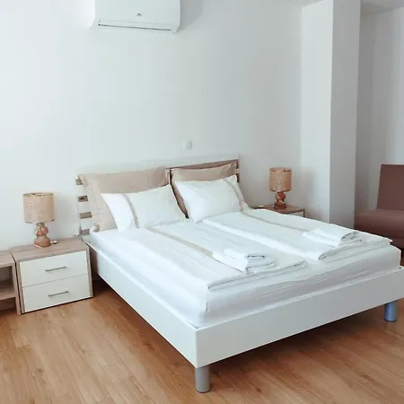 Wallas * بوويتش